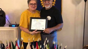 district-governor-vaughn-visit-gary-mbiad-award-sep-25-2019